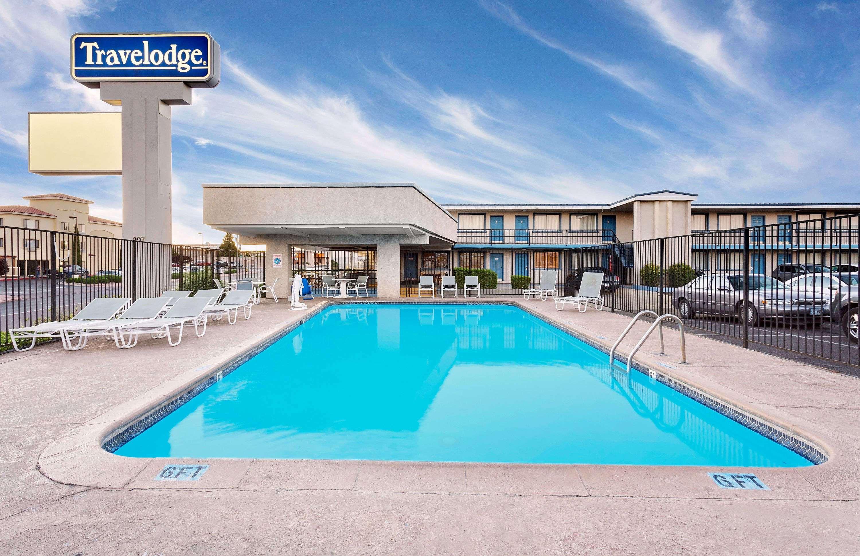 Travelodge By Wyndham Page, View Of Lake Powell Exterior photo