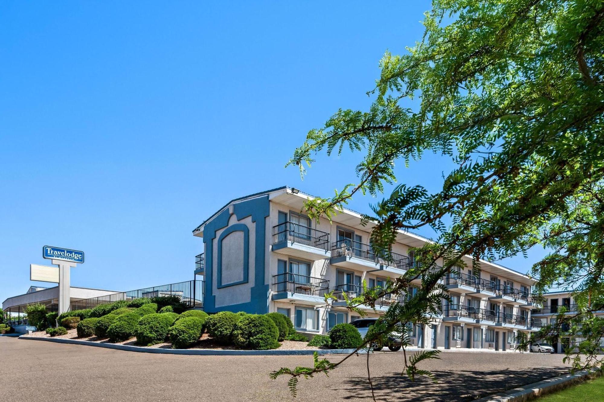 Travelodge By Wyndham Page, View Of Lake Powell Exterior photo