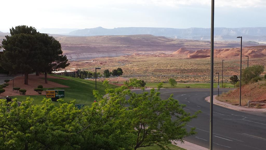 Travelodge By Wyndham Page, View Of Lake Powell Exterior photo